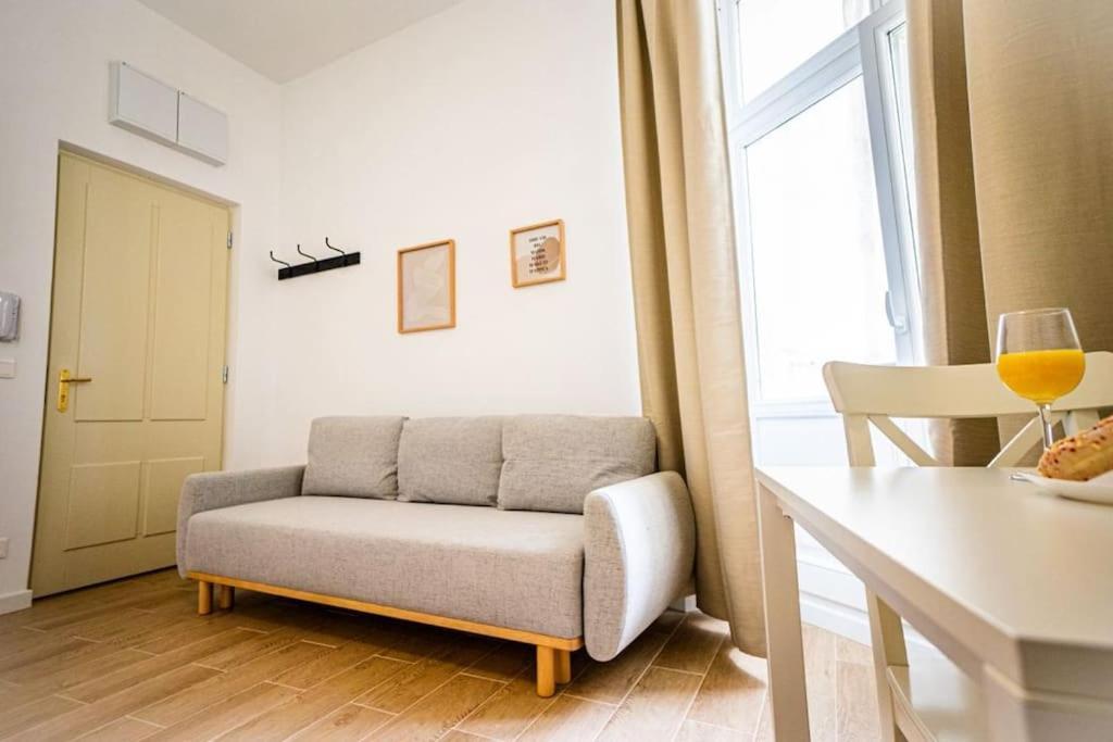 Lovely Apartment In Varšava Exteriér fotografie